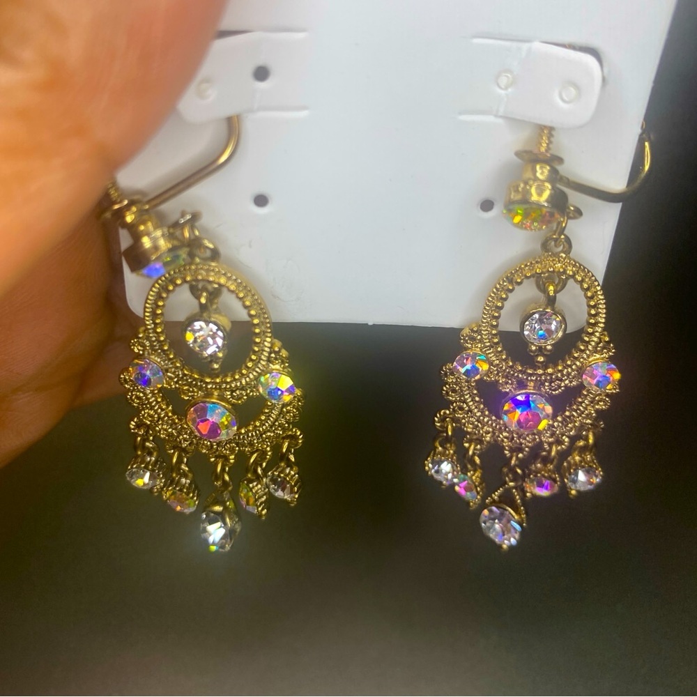 Rare & Vintage Screw-Back Iridescent Crystal Chandelier Dangle Earrings - Picture 3 of 8